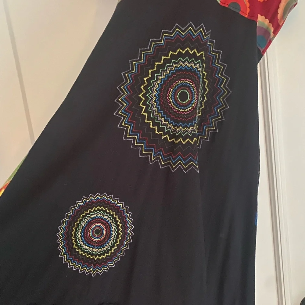 vintage Ladies Desigual V-Neck short sleeve. - Picture 5 of 14